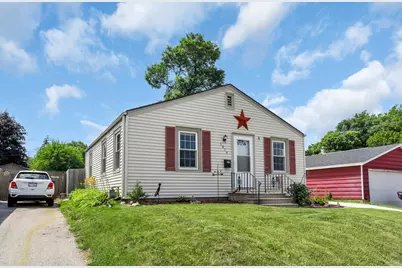 1914  Russet St, Racine, WI 53405 - Photo 3