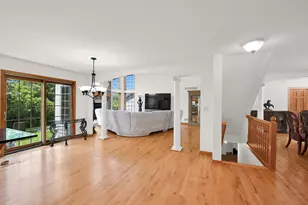 9505 N Michael Ct, Milwaukee, WI 53224 - Photo 17