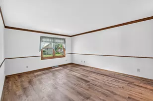 317 E Antoine Dr, Port Washington, WI 53074 - Photo 13
