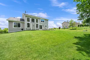 9505 N Michael Ct, Milwaukee, WI 53224 - Photo 29