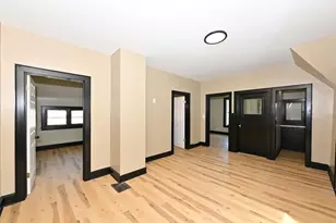 2448 N 28th St, Milwaukee, WI 53210 - Photo 25