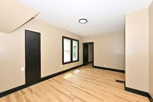 2448 N 28th St, Milwaukee, WI 53210 - Photo 23