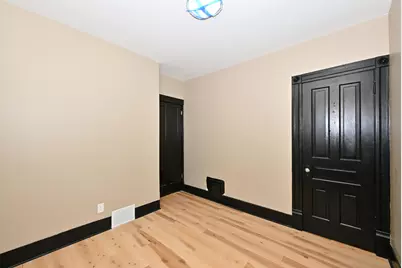 2448 N 28th St, Milwaukee, WI 53210 - Photo 19