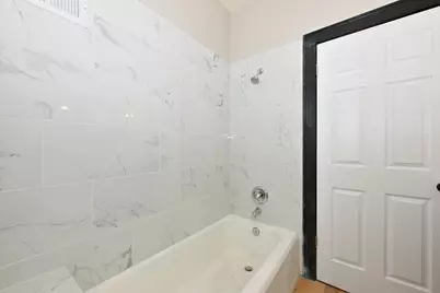 2448 N 28th St, Milwaukee, WI 53210 - Photo 27