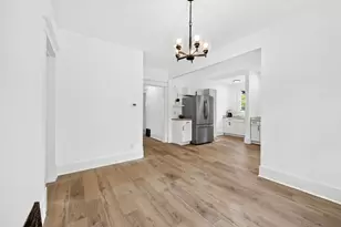 524 E Oak St, Juneau, WI 53039 - Photo 17