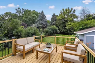 524 E Oak St, Juneau, WI 53039 - Photo 5