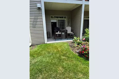 2105  Pine Ridge Ct #G, Grafton, WI 53024 - Photo 1