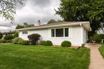924  Spruce Dr, La Crescent, MN 55947 - Photo 1
