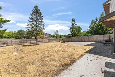 W157N11054  Tinkers Ct, Germantown, WI 53022 - Photo 23