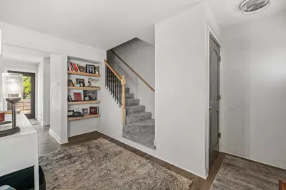 W157N11054  Tinkers Ct, Germantown, WI 53022 - Photo 9