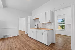1116 N 13th St, Milwaukee, WI 53233 - Photo 27