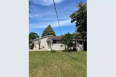 5646 S 45th St, Greenfield, WI 53220 - Photo 23