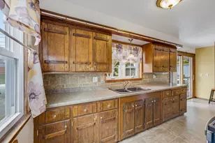 701 Williams Ave, South Milwaukee, WI 53172 - Photo 7