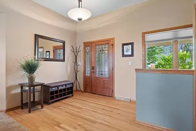 5214  28th St, Kenosha, WI 53144 - Photo 3
