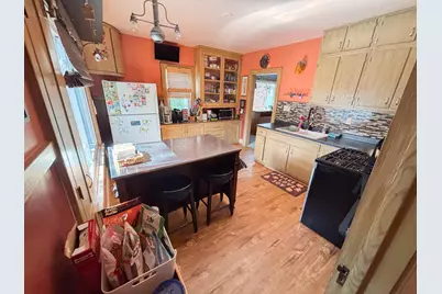 607  Monroe Ave, Racine, WI 53405 - Photo 11