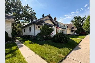 607  Monroe Ave, Racine, WI 53405 - Photo 3