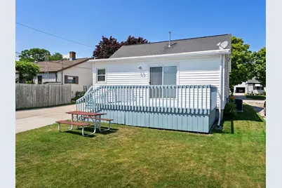 1717  Green St, Manitowoc, WI 54220 - Photo 21