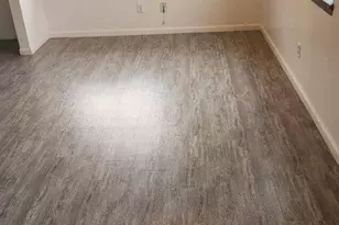 1026 S 33rd St, Milwaukee, WI 53215 - Photo 5