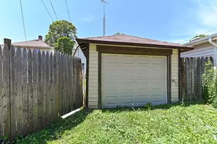 1529 Flett Ave, Racine, WI 53405 - Photo 33