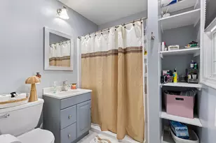 2803 W Burnham St, Milwaukee, WI 53215 - Photo 11