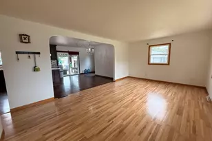 303 Shelly Ln, Campbell, WI 54603 - Photo 13