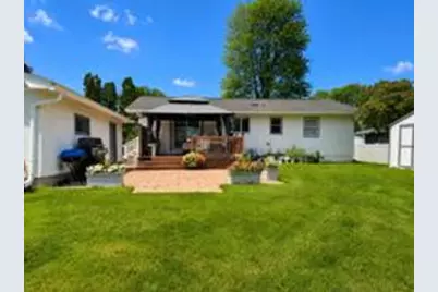 303  Shelly Ln, Campbell, WI 54603 - Photo 3
