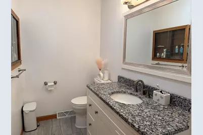 303  Shelly Ln, Campbell, WI 54603 - Photo 31