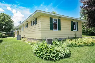 520 39th Ave, Goodview, MN 55987 - Photo 3