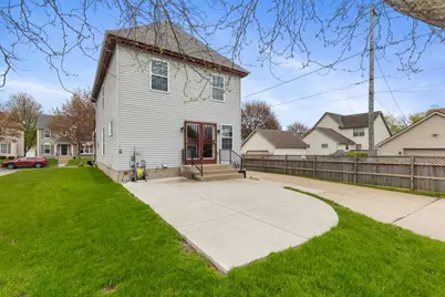 1721 N 21st St, Milwaukee, WI 53205 - Photo 23