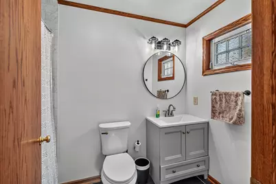 937 E Stonewood Dr, Oak Creek, WI 53154 - Photo 17