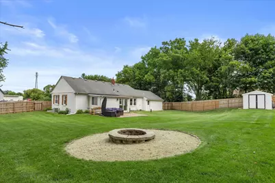 303 E State Rd, North Prairie, WI 53153 - Photo 29