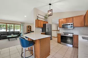 8381 S 15th Ave, Oak Creek, WI 53154 - Photo 3