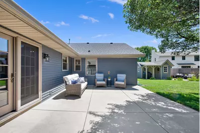8381 S 15th Ave, Oak Creek, WI 53154 - Photo 25