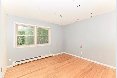 12600 W Joliet Cir, New Berlin, WI 53151 - Photo 19