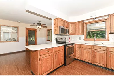 12600 W Joliet Cir, New Berlin, WI 53151 - Photo 13