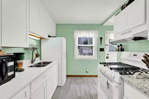 3148 N 79th St, Milwaukee, WI 53222 - Photo 5