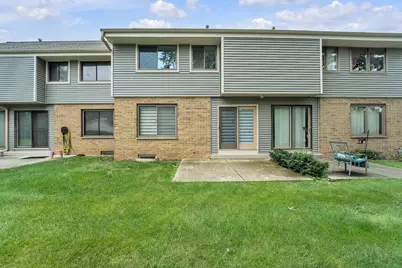 4869 S 19th St, Milwaukee, WI 53221 - Photo 19