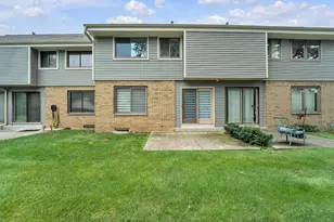 4869 S 19th St, Milwaukee, WI 53221 - Photo 19