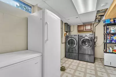 4869 S 19th St, Milwaukee, WI 53221 - Photo 15