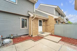 4869 S 19th St, Milwaukee, WI 53221 - Photo 1
