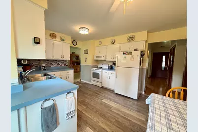 607  Poppy St, Oconomowoc, WI 53066 - Photo 7