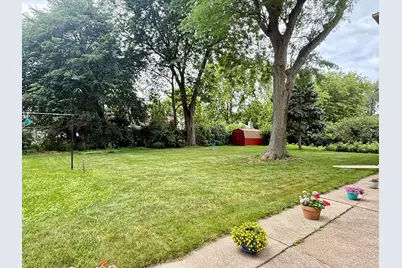 607  Poppy St, Oconomowoc, WI 53066 - Photo 17