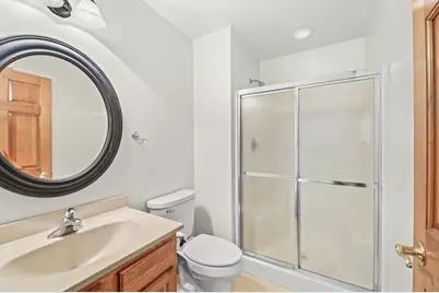 208  Endfield Cir, Waukesha, WI 53186 - Photo 21