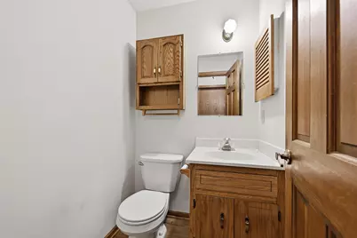 16280 W Heatherly Dr, New Berlin, WI 53151 - Photo 27