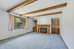 16280 W Heatherly Dr, New Berlin, WI 53151 - Photo 13