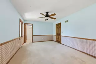 16280 W Heatherly Dr, New Berlin, WI 53151 - Photo 21