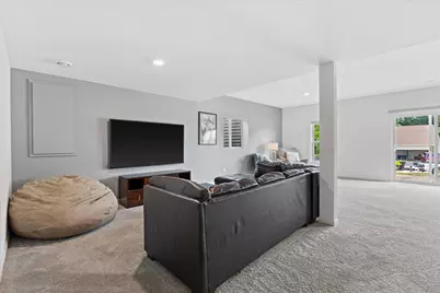2501  Marie Cir, Waukesha, WI 53189 - Photo 43