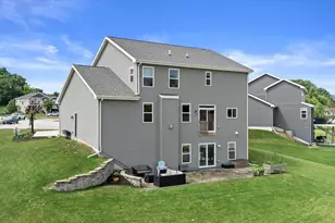 2501 Marie Cir, Waukesha, WI 53189 - Photo 51