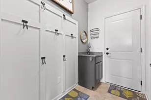 2501 Marie Cir, Waukesha, WI 53189 - Photo 23