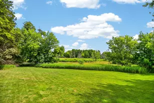695 Summer Creek Rd, Oconomowoc, WI 53066 - Photo 69